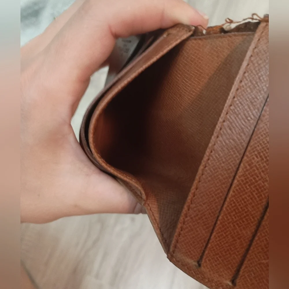 LOUIS VUITTON Vintage. CANVAS BI-FOLD MONOGRAM WALLET. Men’s